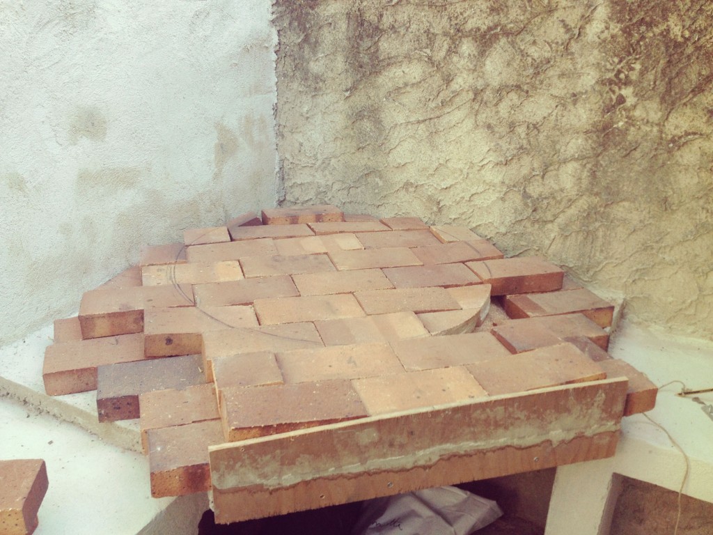 Construction Four à Pizza En Brique Réfractaire Construire four à pizza / bois maison