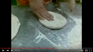 Technique pour étaler la pâte à pizza